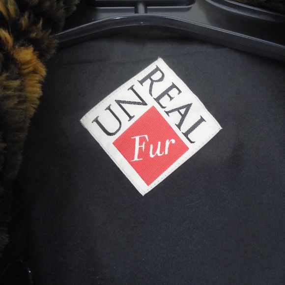 WOMAN COAT - Picture 3 of 3